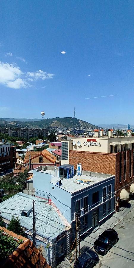 Irmeni Hotel Tbilisi Exteriör bild
