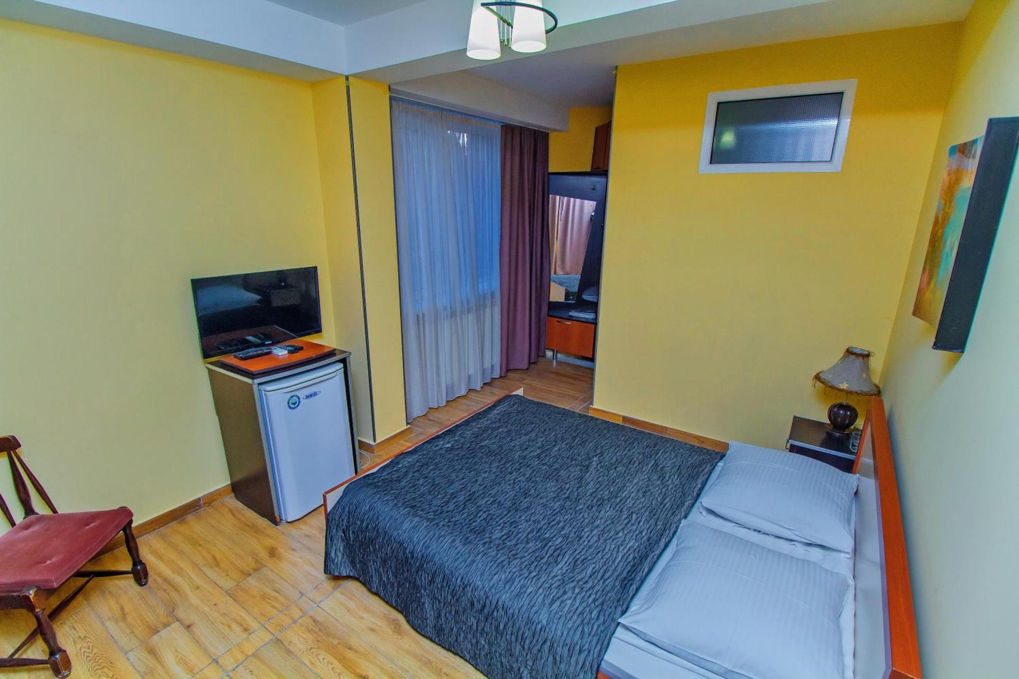 Irmeni Hotel Tbilisi Exteriör bild