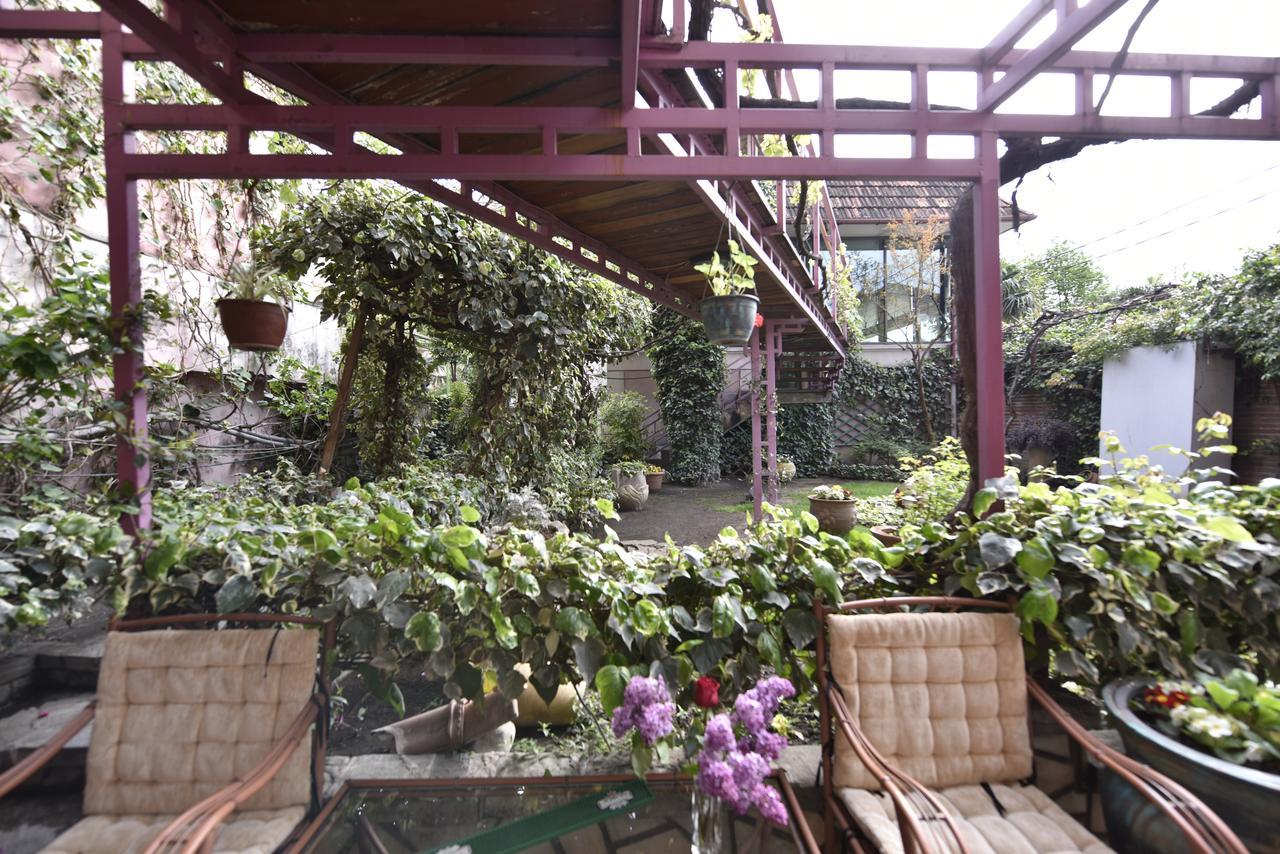 Irmeni Hotel Tbilisi Exteriör bild