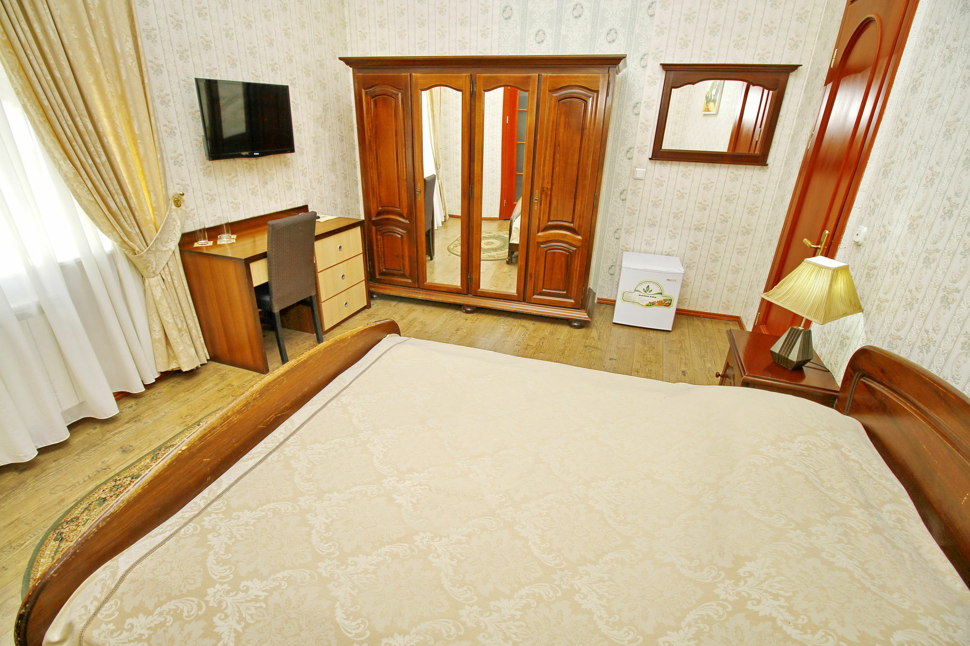 Irmeni Hotel Tbilisi Exteriör bild